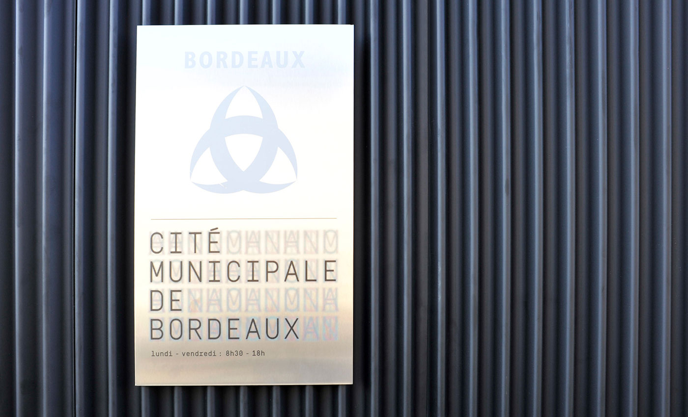 Richez Associes - livraison de la cité municipale de Bordeaux
