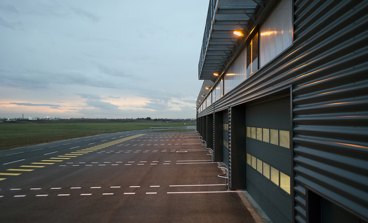 Richez Associes - un centre de process sur les pistes de l'aéroport d'Orly - 4
